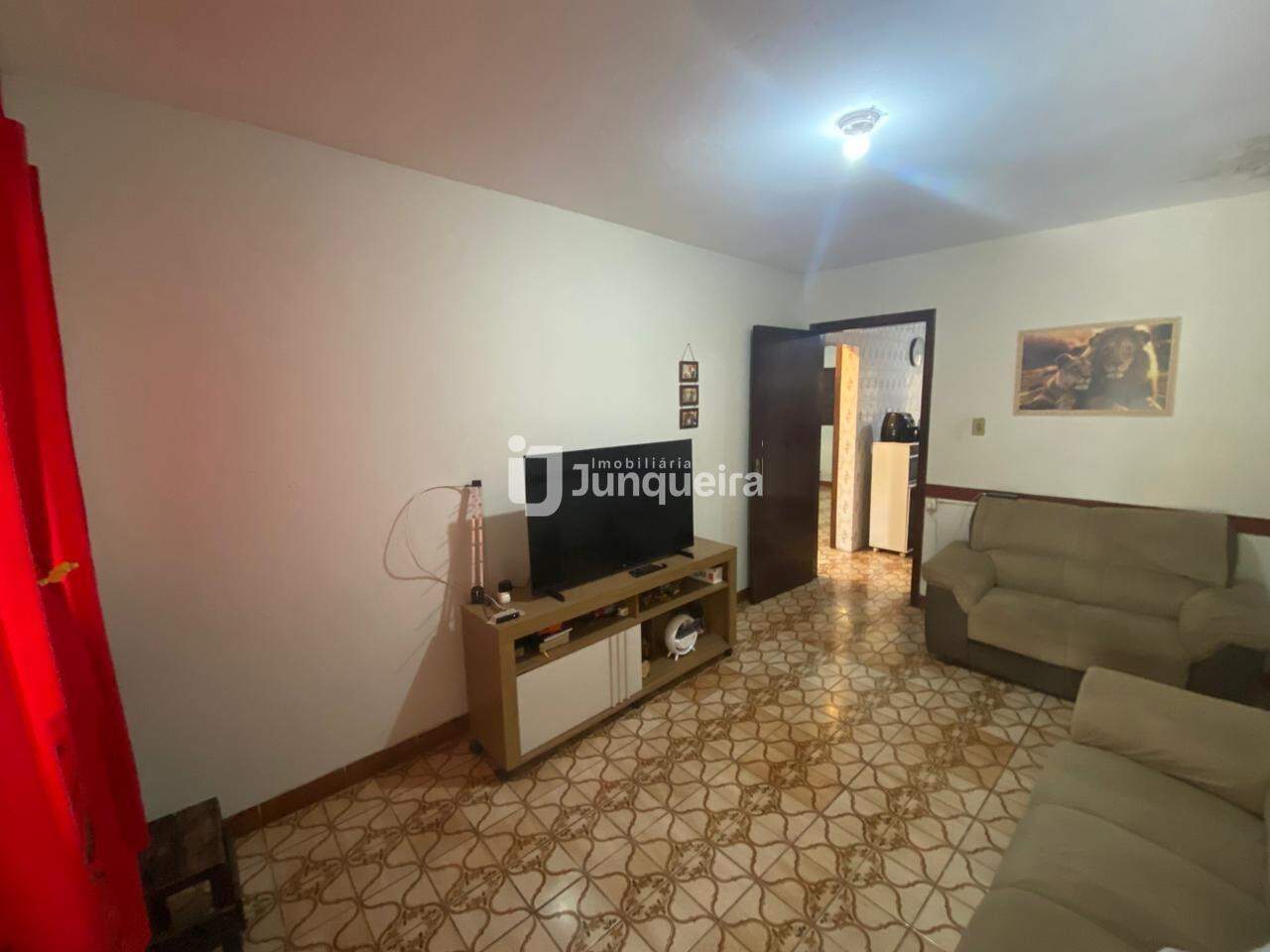 Casa à venda, 4 quartos, 3 vagas, no bairro Santa Terezinha em Piracicaba - SP