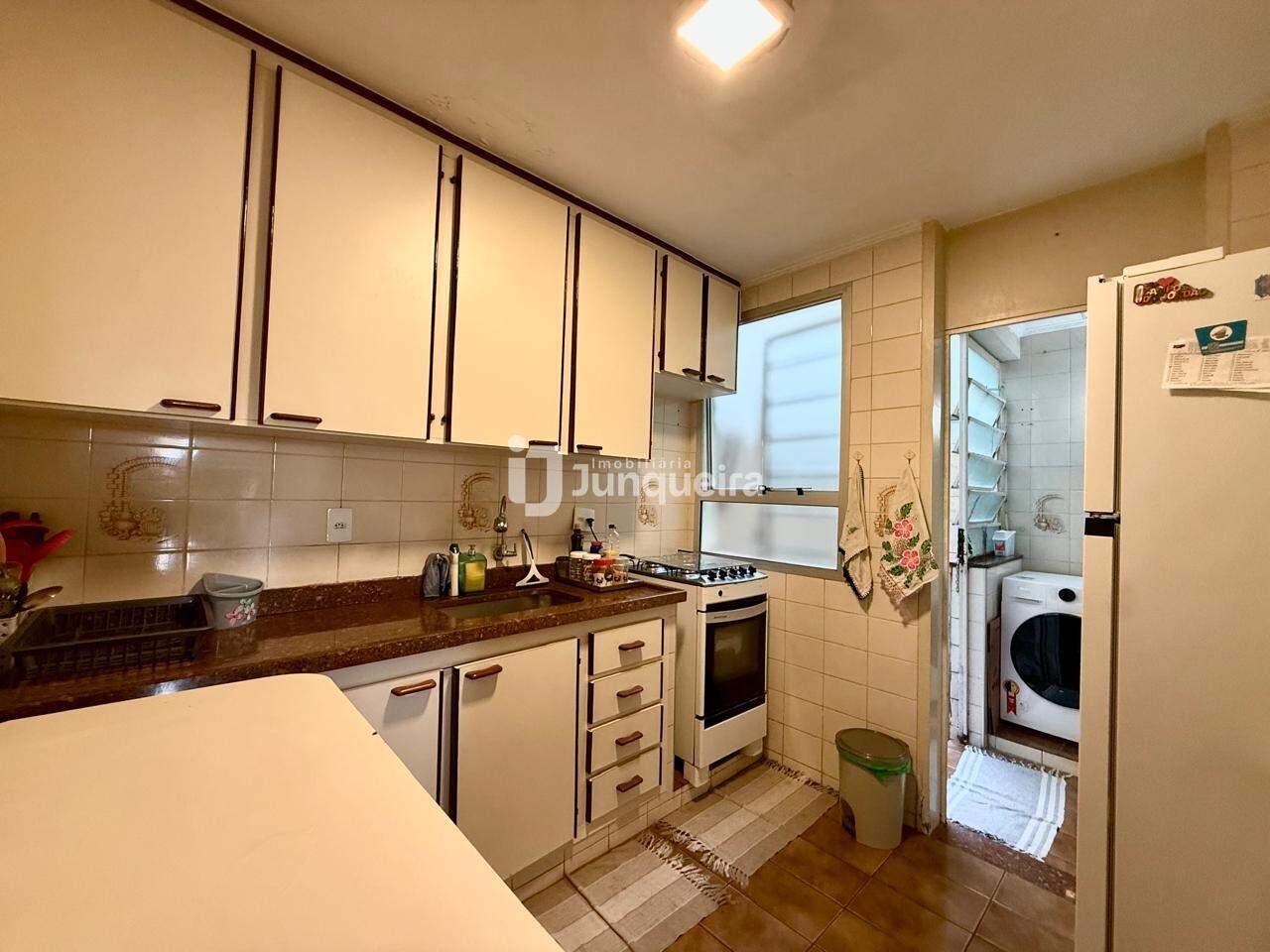 Apartamento à venda no Edifício Jatobá, 2 quartos, 1 vaga, no bairro Nova América em Piracicaba - SP