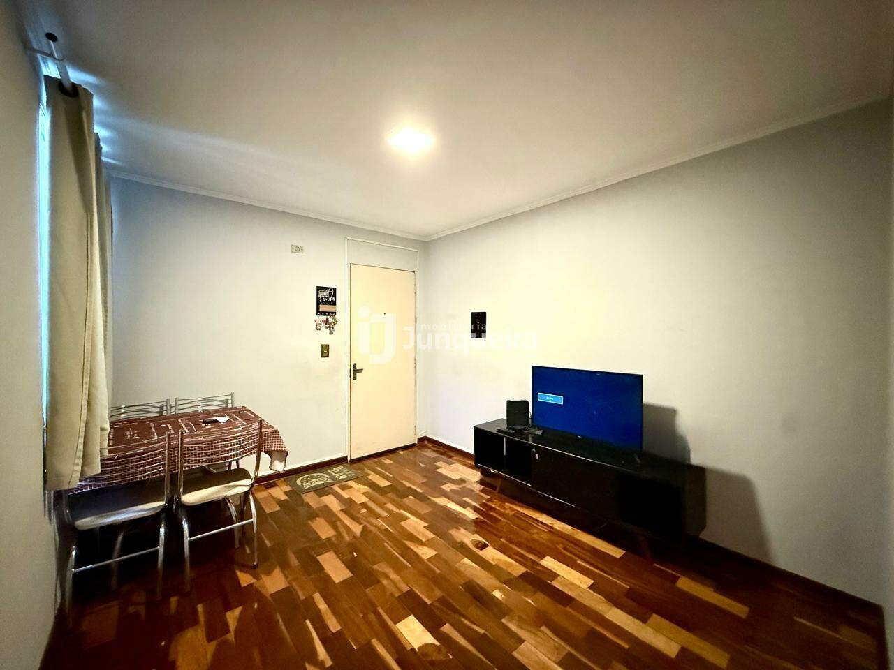 Apartamento à venda no Edifício Jatobá, 2 quartos, 1 vaga, no bairro Nova América em Piracicaba - SP