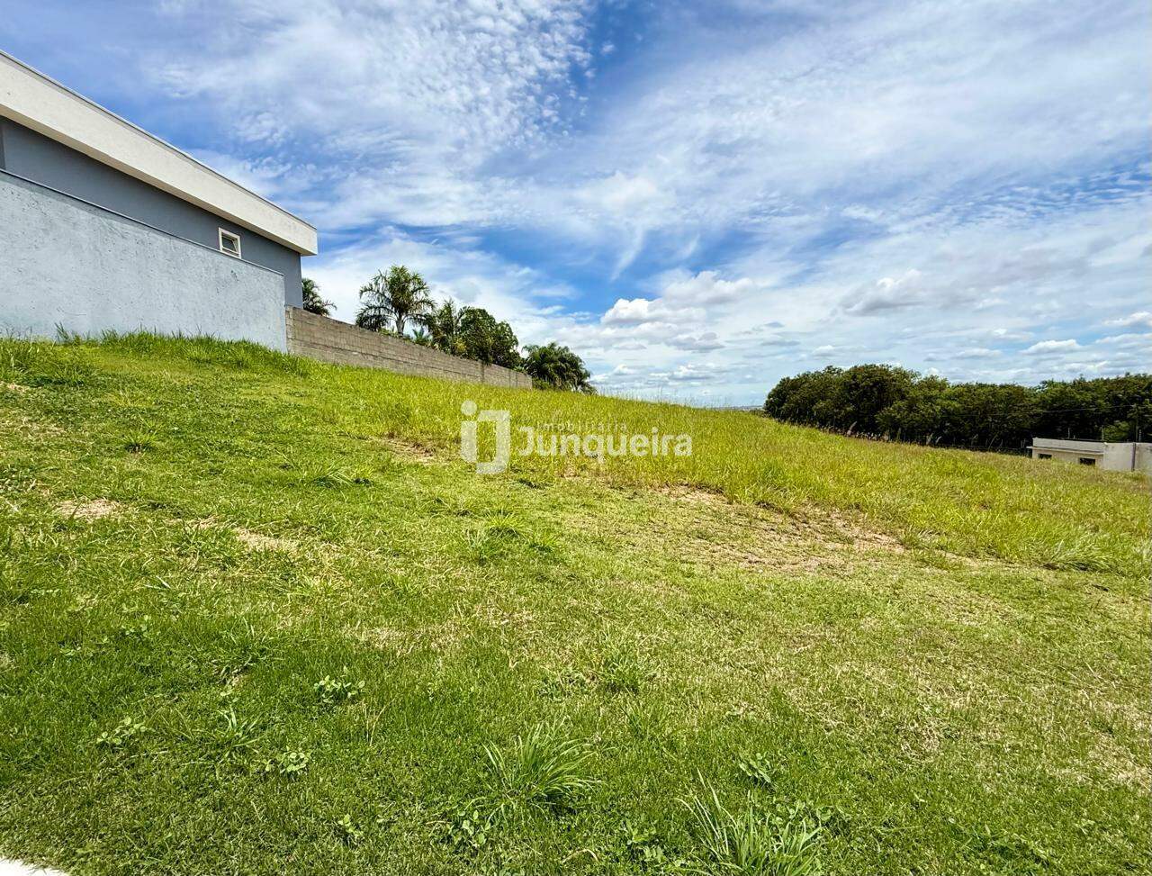 Terreno em Condomínio à venda no Park Campestre II, no bairro Park Campestre II em Piracicaba - SP