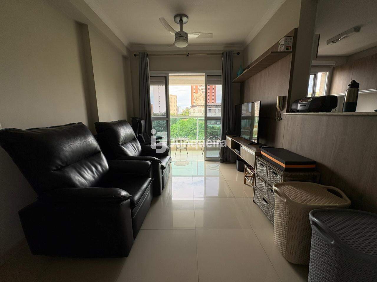 Apartamento à venda no Adolpho Bortoletto, 1 quarto, sendo 1 suíte, 1 vaga, no bairro Centro em Piracicaba - SP