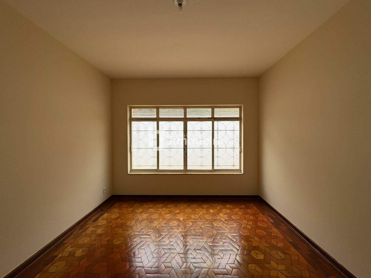 Casa à venda, 3 quartos, sendo 1 suíte, 4 vagas, no bairro Nova Piracicaba em Piracicaba - SP