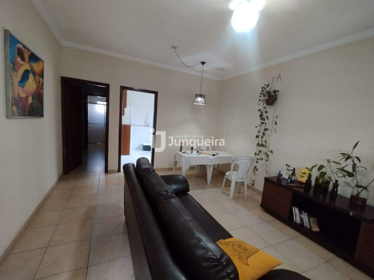 Casa à venda, 2 quartos, sendo 1 suíte, 2 vagas, no bairro Vila Sônia em Piracicaba - SP