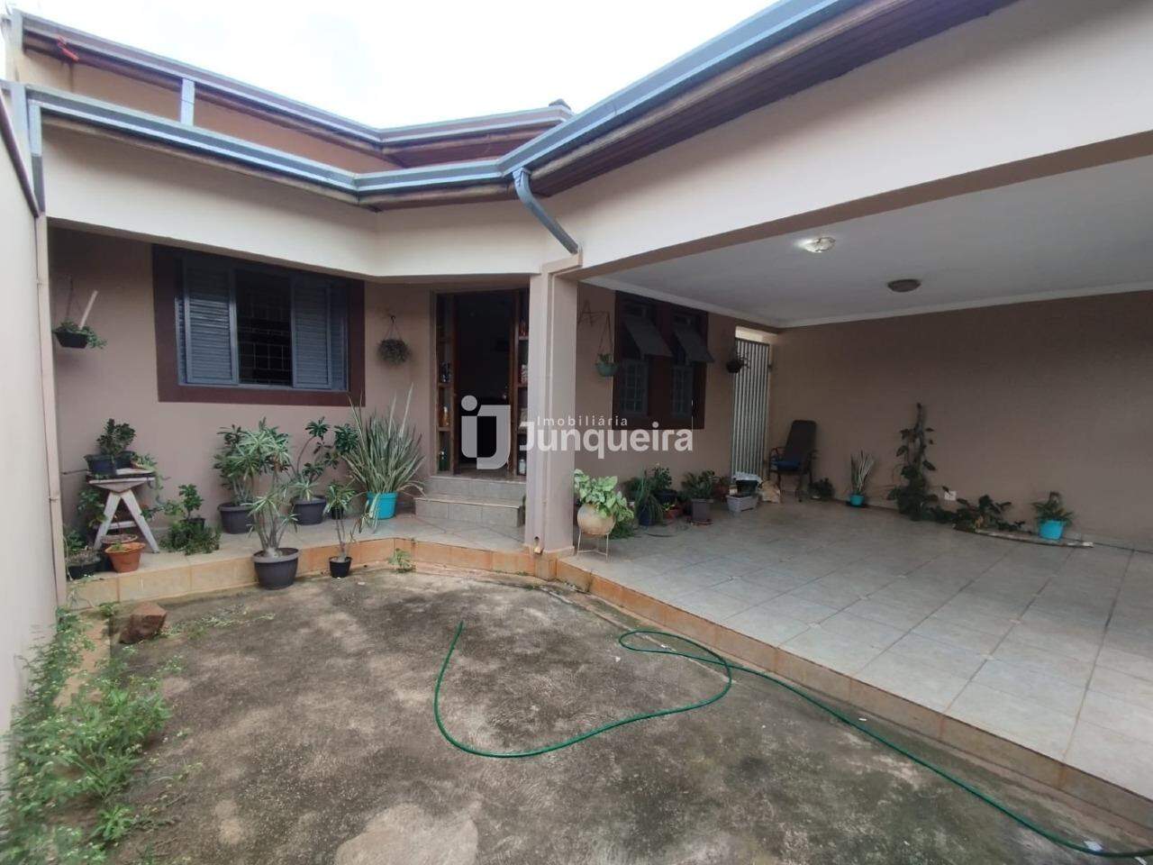 Casa à venda, 2 quartos, sendo 1 suíte, 2 vagas, no bairro Vila Sônia em Piracicaba - SP