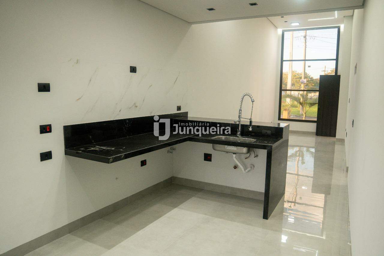Casa em Condomínio à venda no Residencial Ágape, 3 quartos, sendo 1 suíte, 2 vagas, no bairro Residencial Ágape em Piracicaba - SP