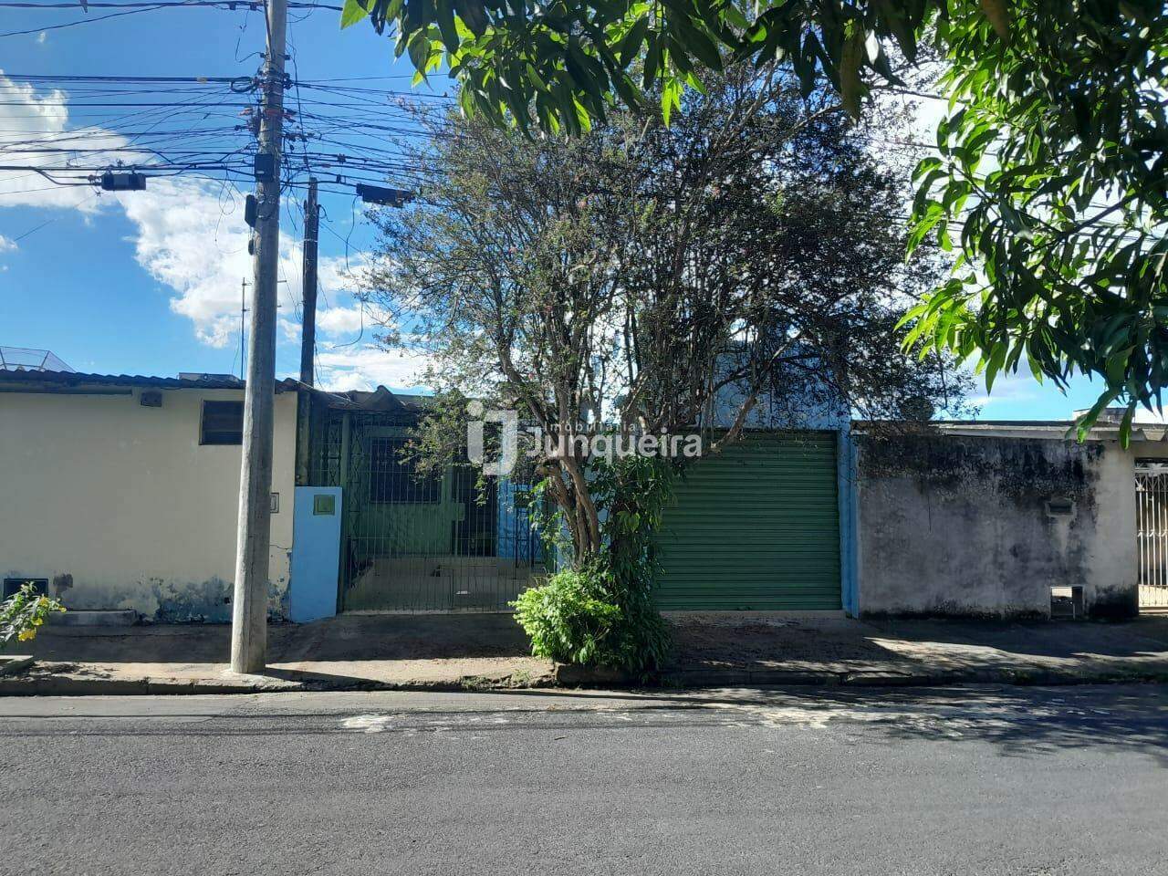 Casa à venda, 3 quartos, 1 vaga, no bairro Parque Residencial Piracicaba  Balbo em Piracicaba - SP