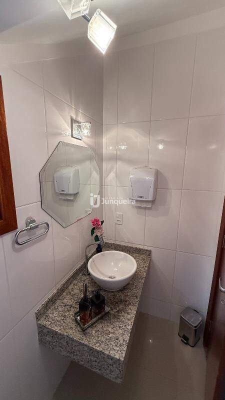 Casa em Condomínio para alugar no Terras de Piracicaba III , 4 quartos, sendo 1 suíte, 4 vagas, no bairro Terras de Piracicaba III em Piracicaba - SP