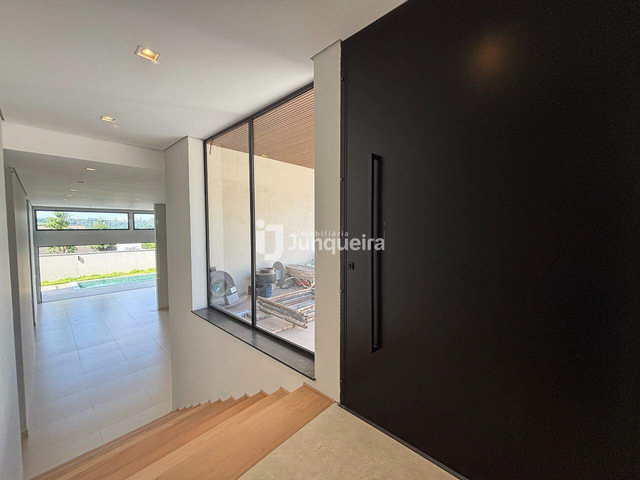 Casa em Condomínio à venda no Alphaville Piracicaba, 3 quartos, sendo 3 suítes, 4 vagas, no bairro Alphaville Piracicaba em Piracicaba - SP