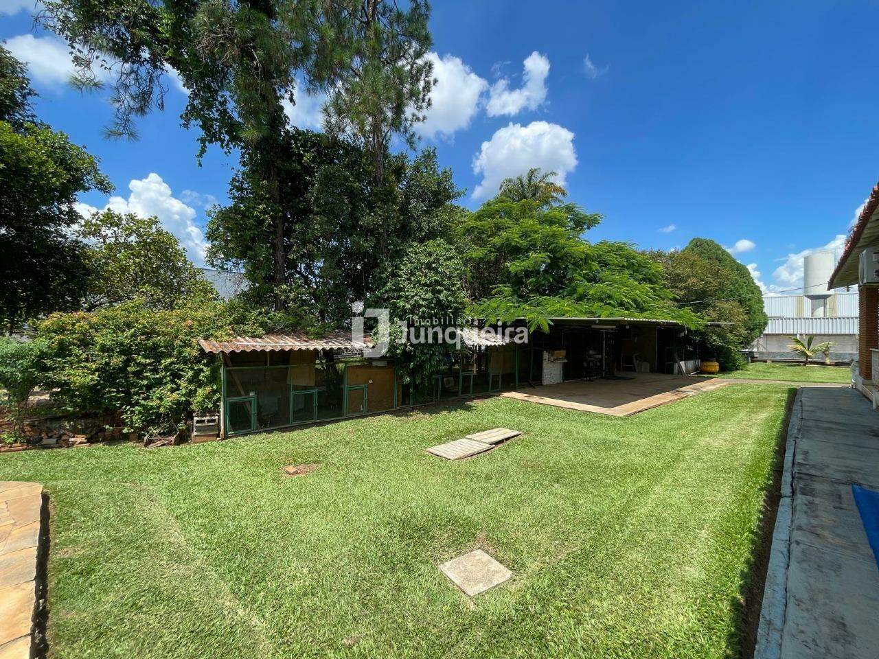 Chácara à venda, 3 quartos, sendo 1 suíte, 5 vagas, no bairro Unileste em Piracicaba - SP