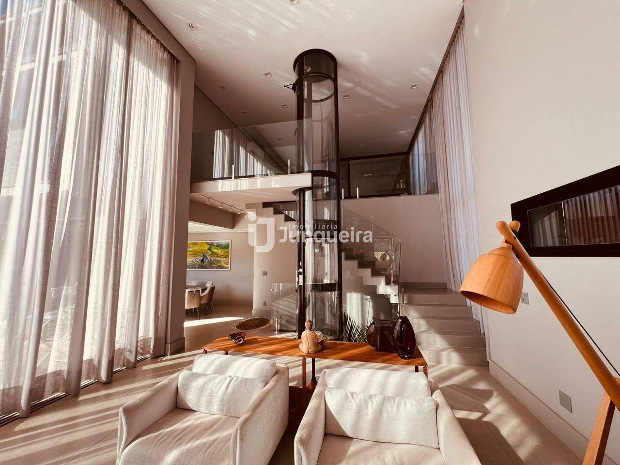 Casa em Condomínio à venda no Alphaville Piracicaba, 4 quartos, sendo 4 suítes, 8 vagas, no bairro Alphaville Piracicaba em Piracicaba - SP