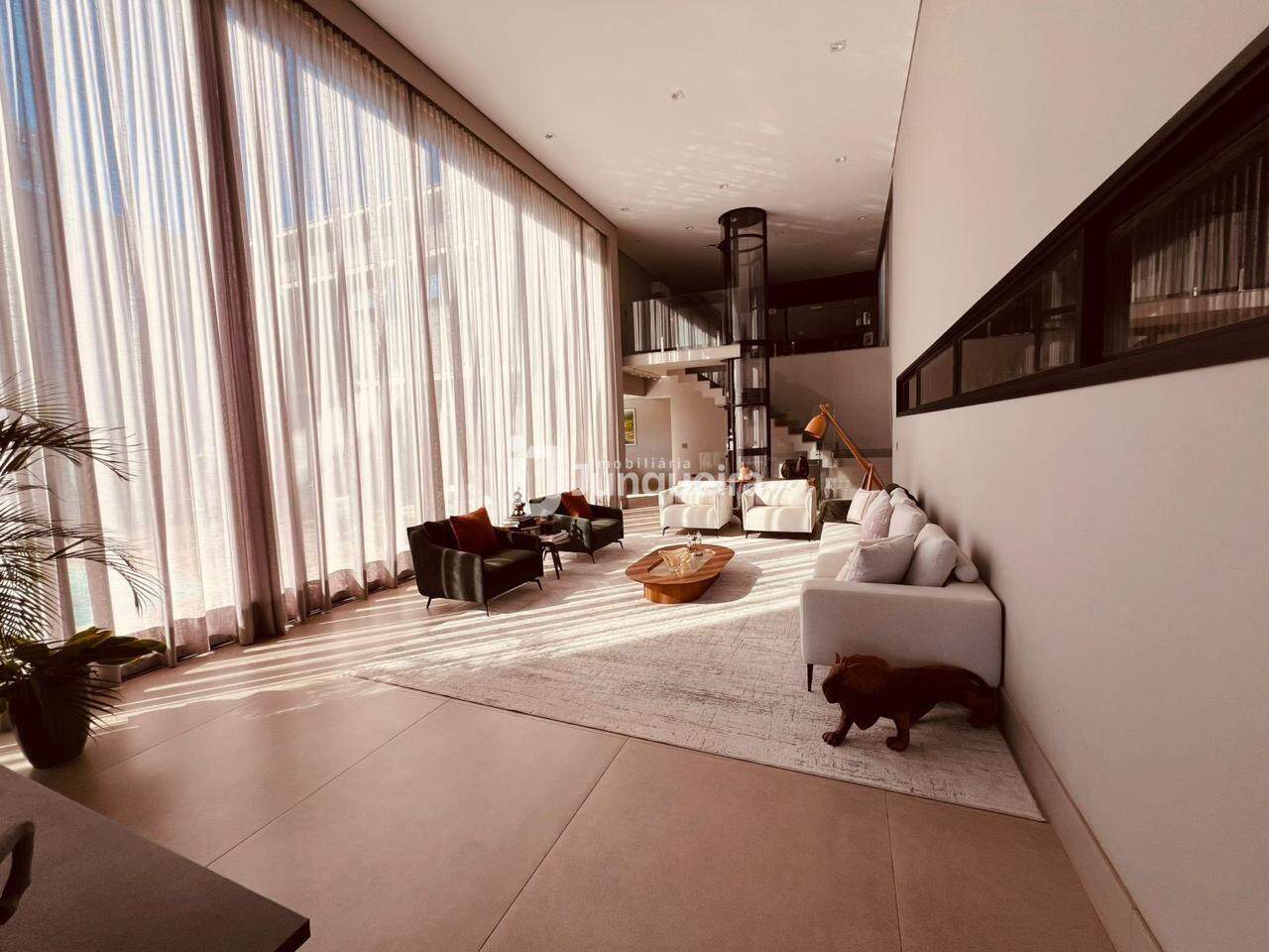 Casa em Condomínio à venda no Alphaville Piracicaba, 4 quartos, sendo 4 suítes, 8 vagas, no bairro Alphaville Piracicaba em Piracicaba - SP