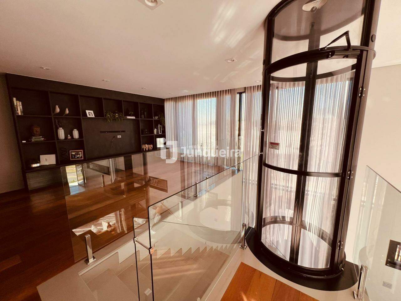 Casa em Condomínio à venda no Alphaville Piracicaba, 4 quartos, sendo 4 suítes, 8 vagas, no bairro Alphaville Piracicaba em Piracicaba - SP