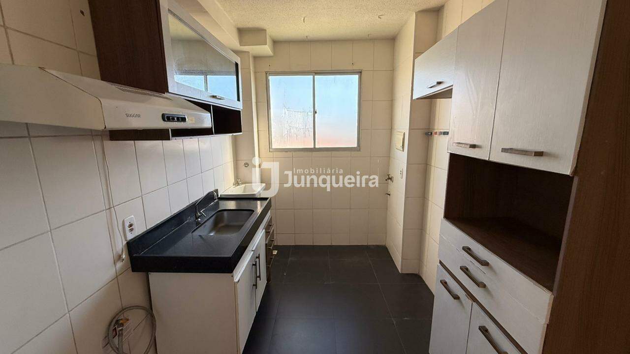 Apartamento à venda no Piazza Bellini, 2 quartos, 1 vaga, no bairro Pompéia em Piracicaba - SP