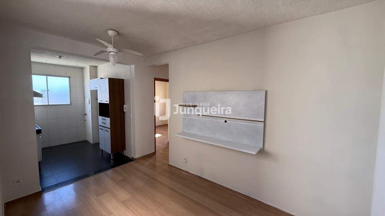 Apartamento à venda no Piazza Bellini, 2 quartos, 1 vaga, no bairro Pompéia em Piracicaba - SP