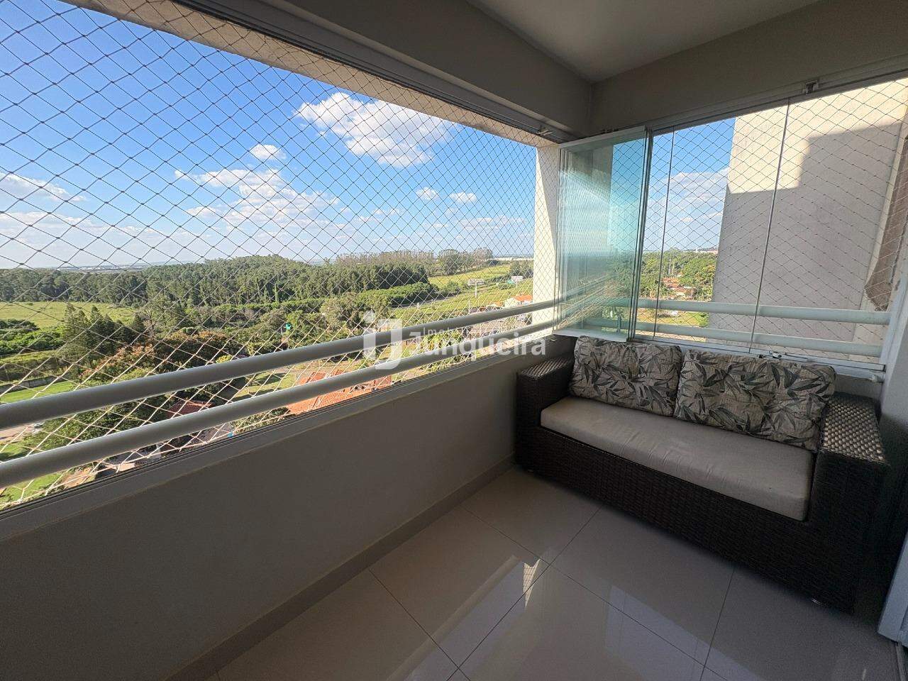 Apartamento à venda no Life Residence, 3 quartos, sendo 1 suíte, 2 vagas, no bairro Parque Santa Cecília em Piracicaba - SP