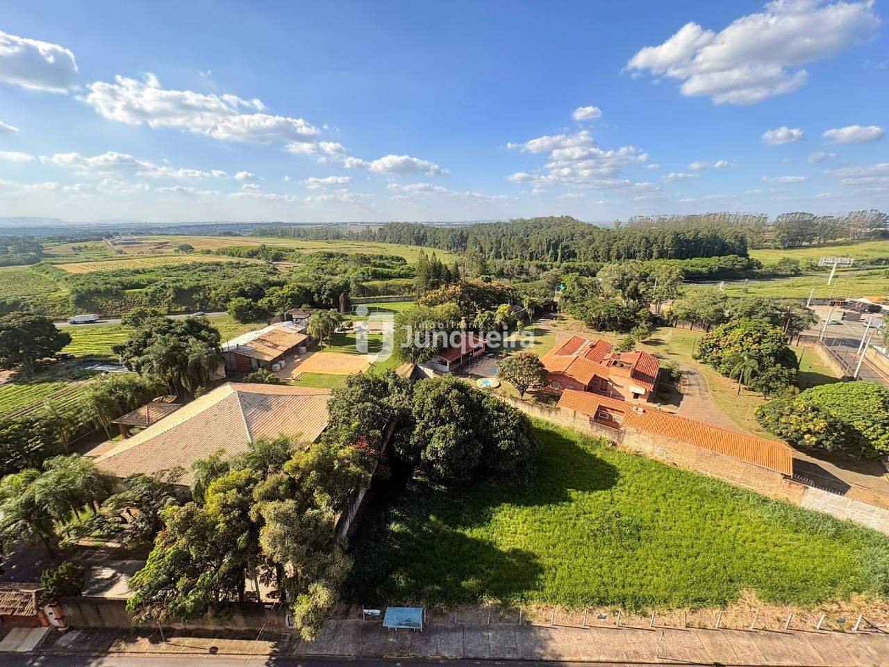 Apartamento à venda no Life Residence, 3 quartos, sendo 1 suíte, 2 vagas, no bairro Parque Santa Cecília em Piracicaba - SP