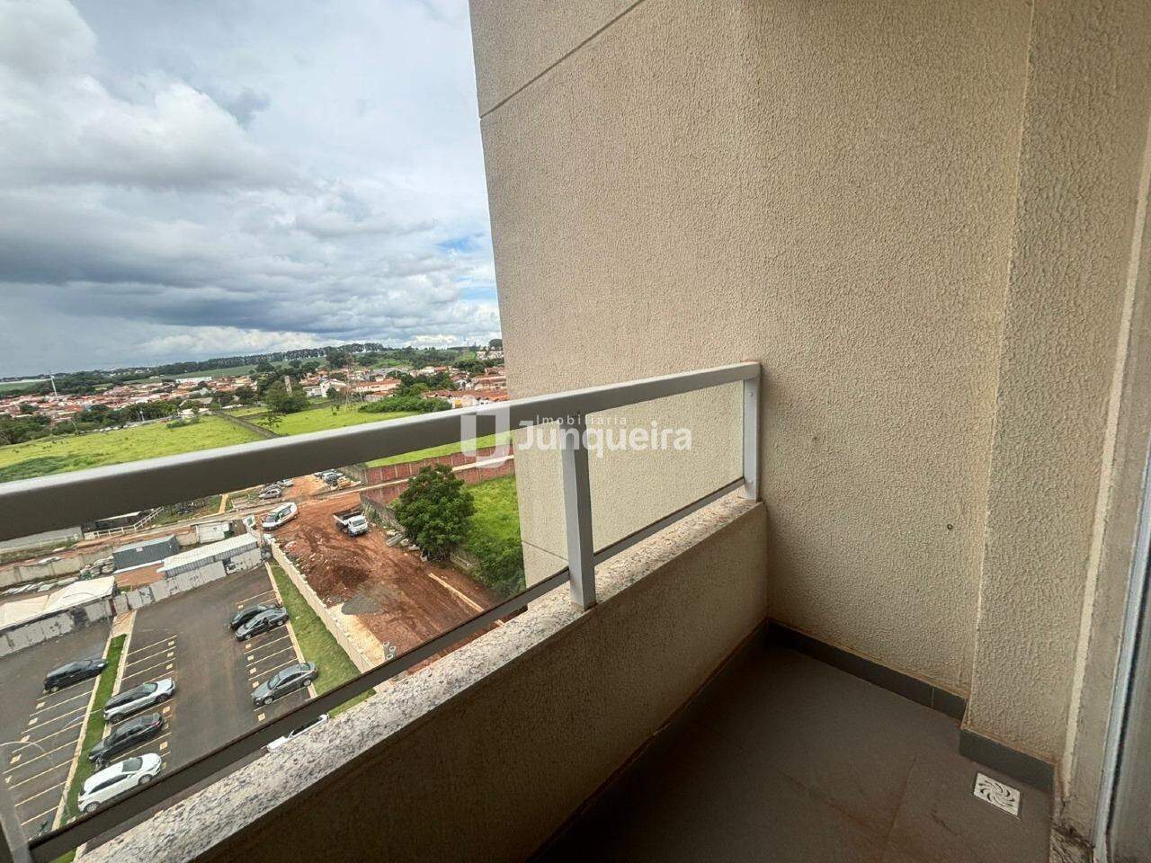 Apartamento à venda no Piazza di Milano, 2 quartos, 1 vaga, no bairro Vila Fátima em Piracicaba - SP