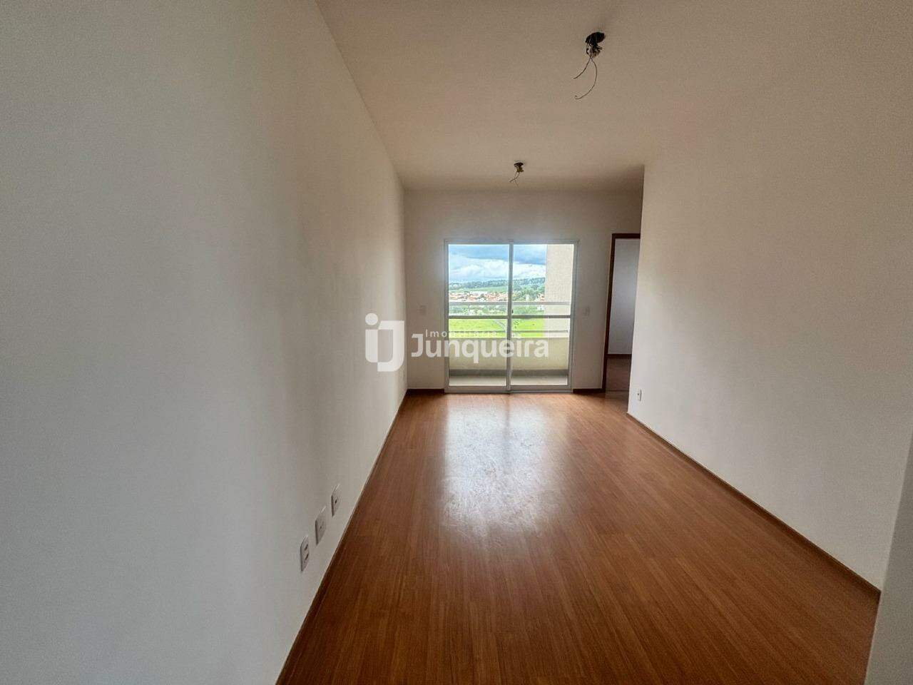 Apartamento à venda no Piazza di Milano, 2 quartos, 1 vaga, no bairro Vila Fátima em Piracicaba - SP