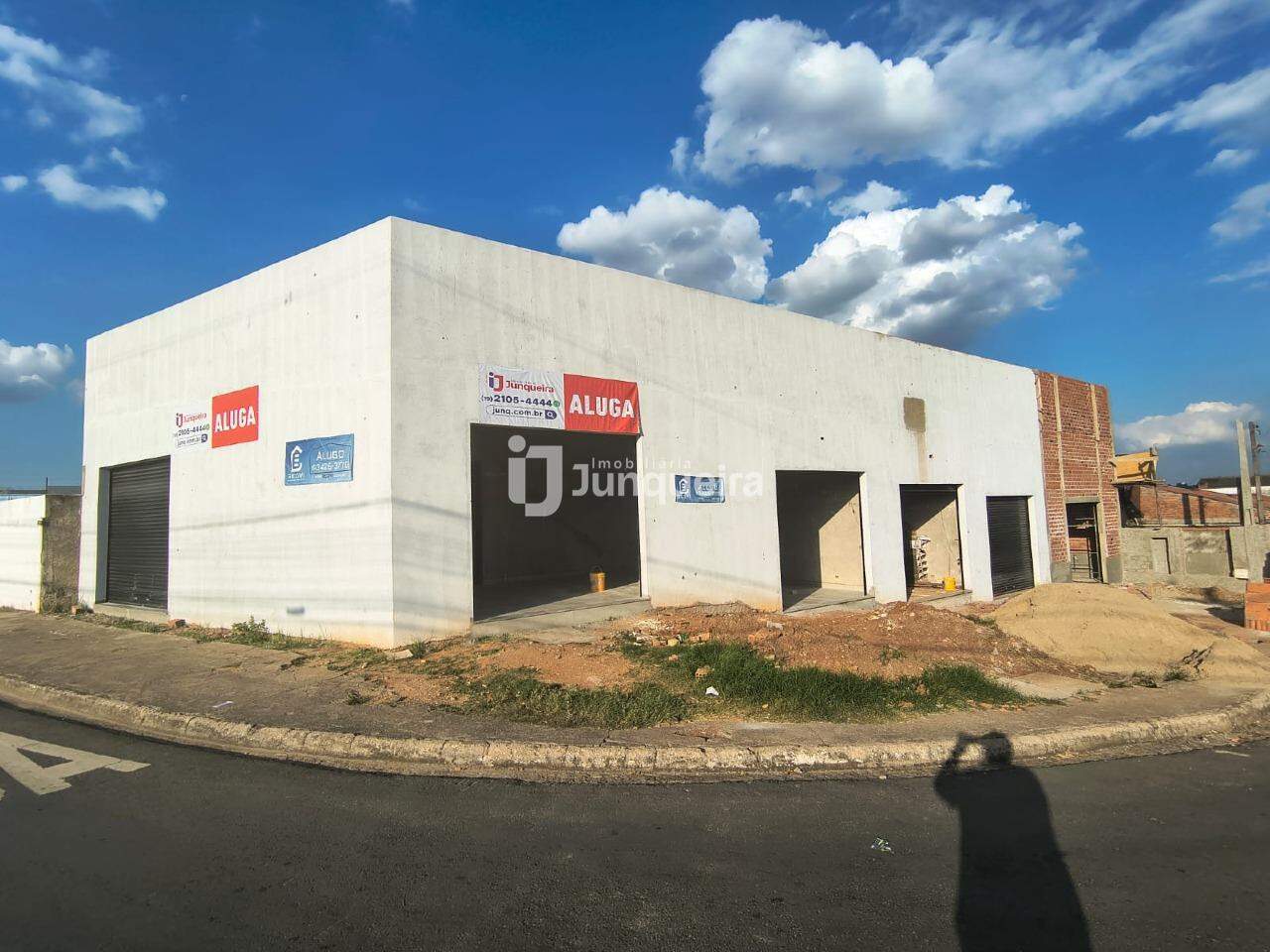 Foto 2 de Salão para aluguel, 2 vagas, Residencial Paineiras - Piracicaba/SP