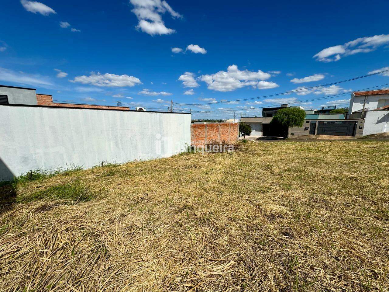 Terreno à venda, no bairro Residencial Alto da Boa Vista em Piracicaba - SP
