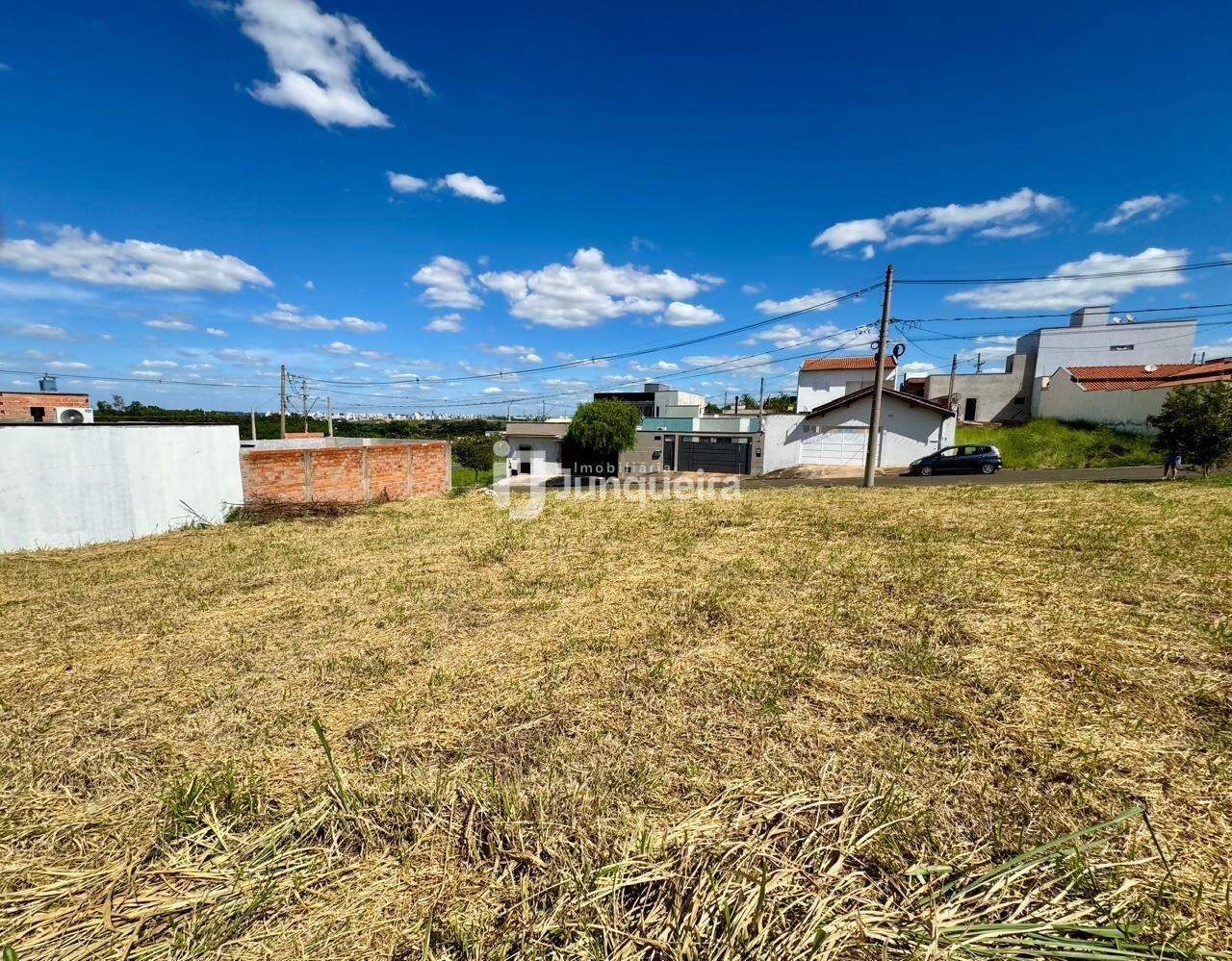 Terreno à venda, no bairro Residencial Alto da Boa Vista em Piracicaba - SP