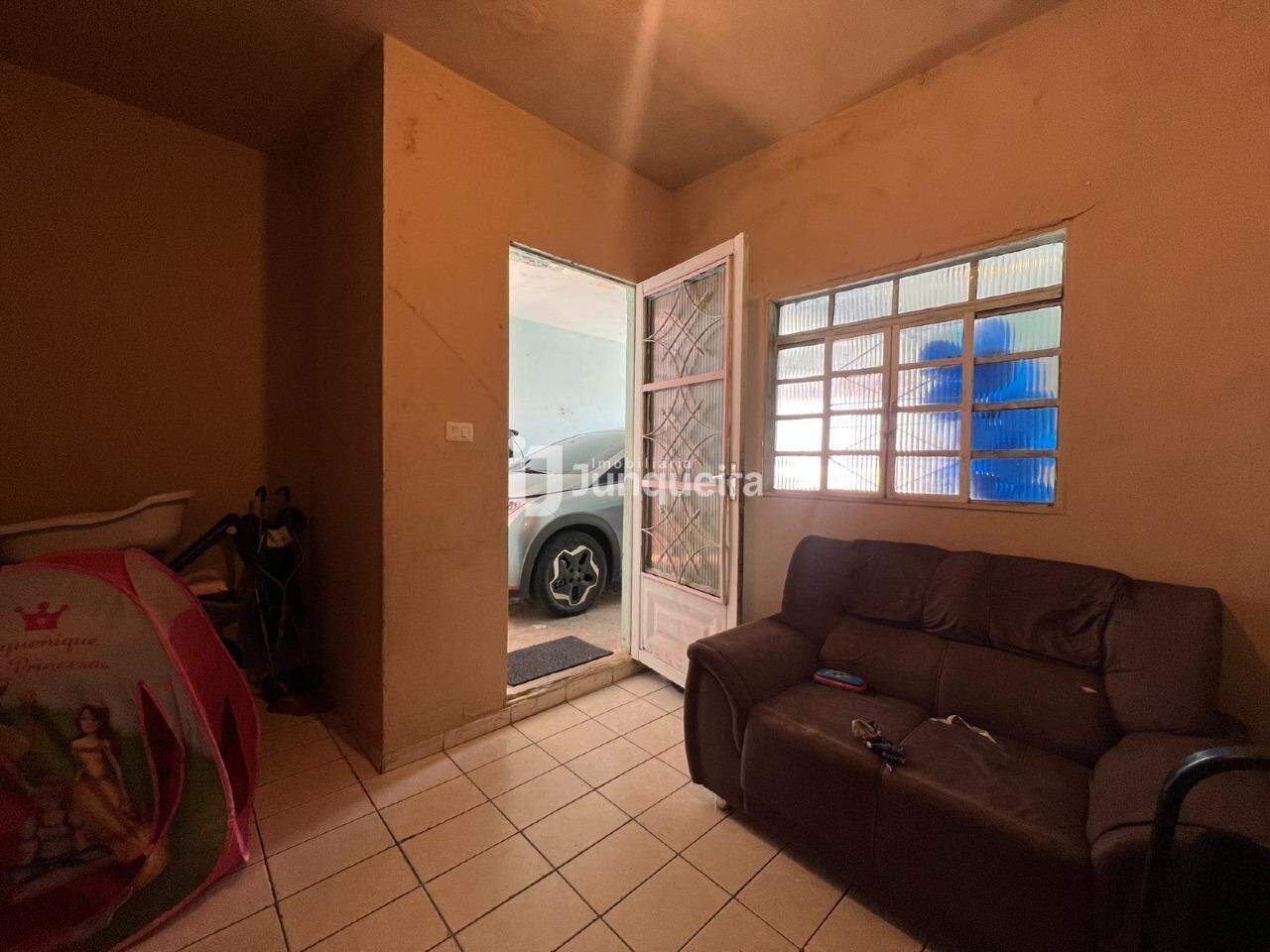 Casa à venda, 2 quartos, 2 vagas, no bairro Parque Chapadão em Piracicaba - SP