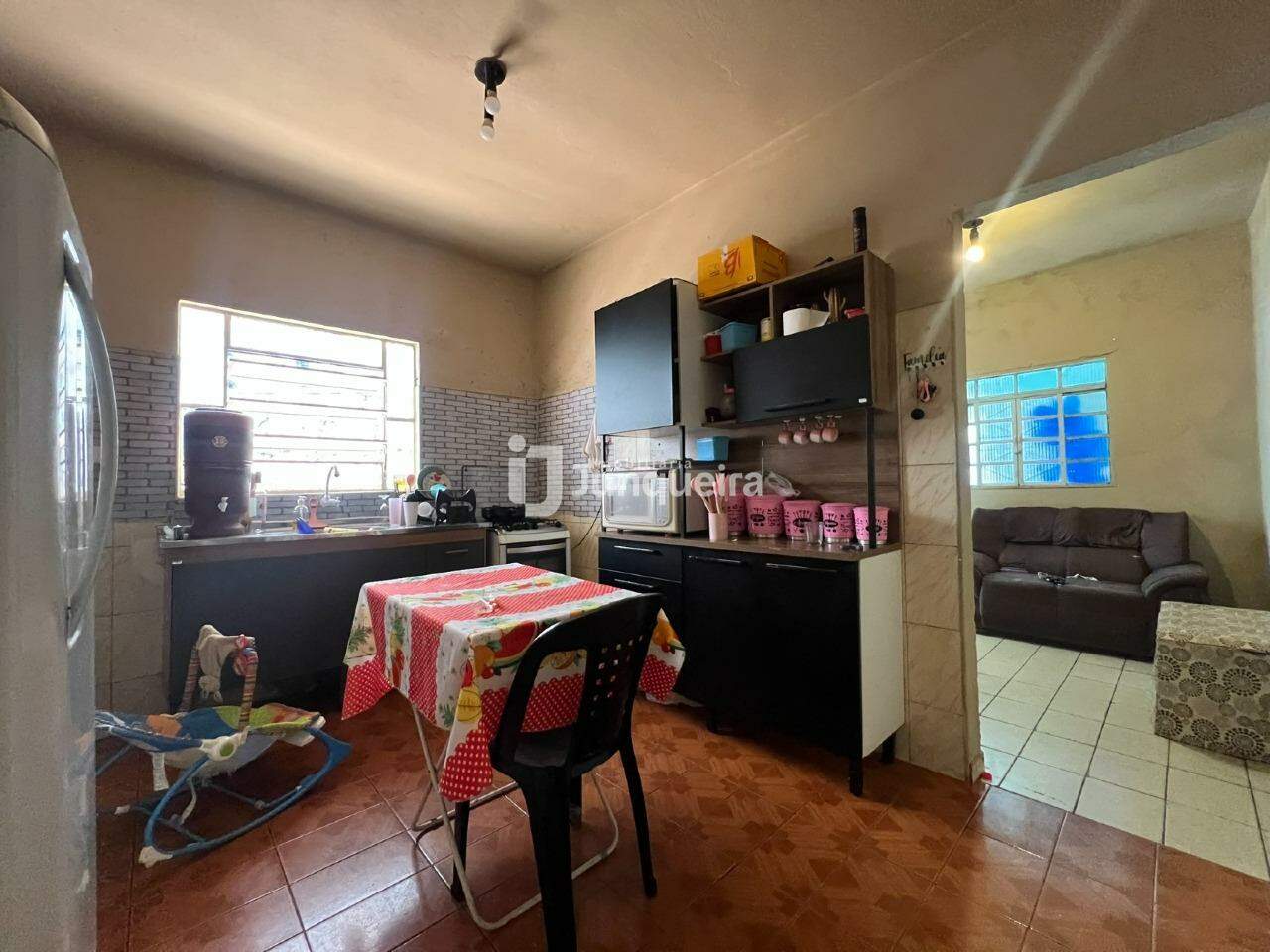 Casa à venda, 2 quartos, 2 vagas, no bairro Parque Chapadão em Piracicaba - SP