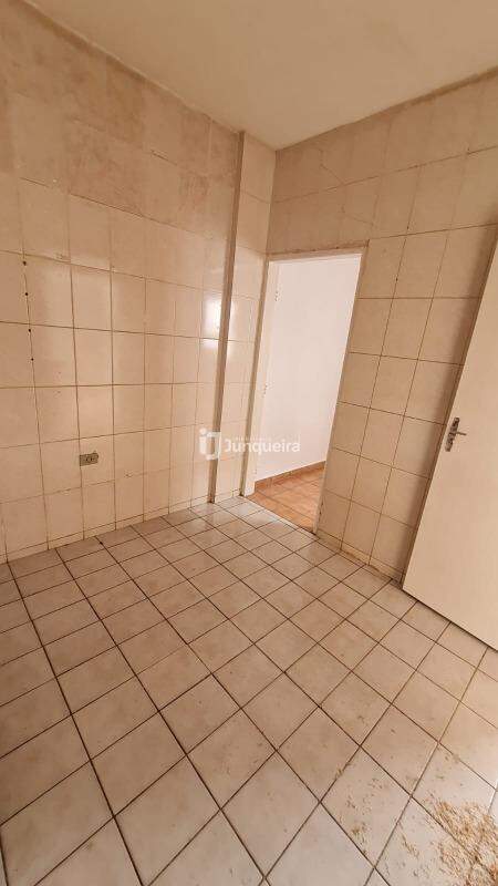 Casa para alugar, 1 quarto, no bairro Jardim Glória em Piracicaba - SP