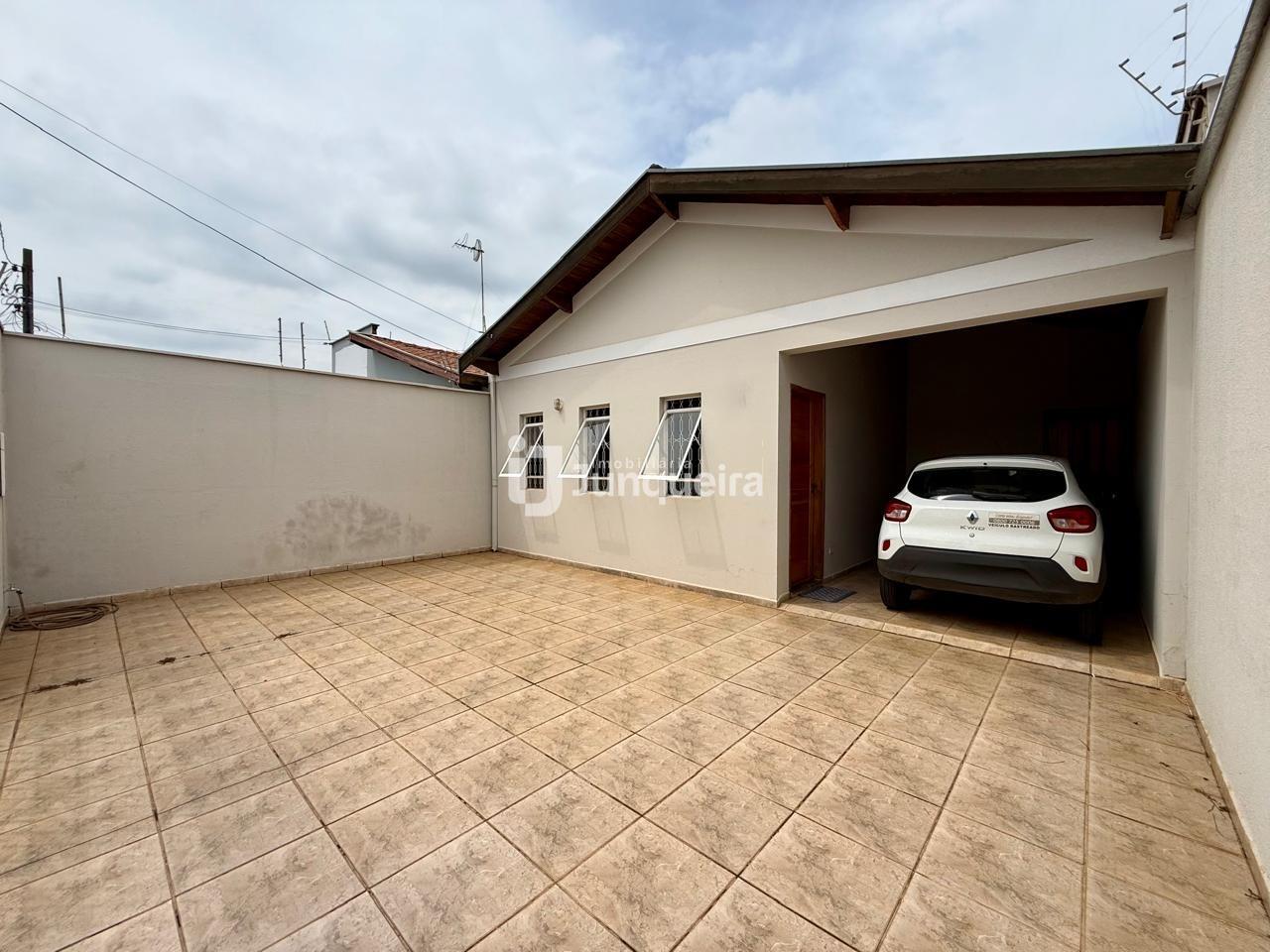 Casa à venda, 3 quartos, sendo 1 suíte, 2 vagas, no bairro Santa Rosa em Piracicaba - SP