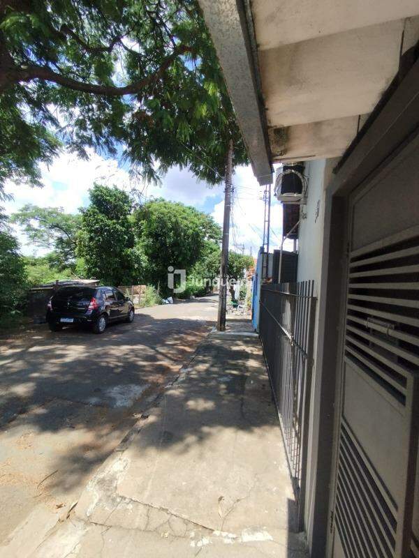 Casa à venda, 2 quartos, 2 vagas, no bairro Santa Terezinha em Piracicaba - SP