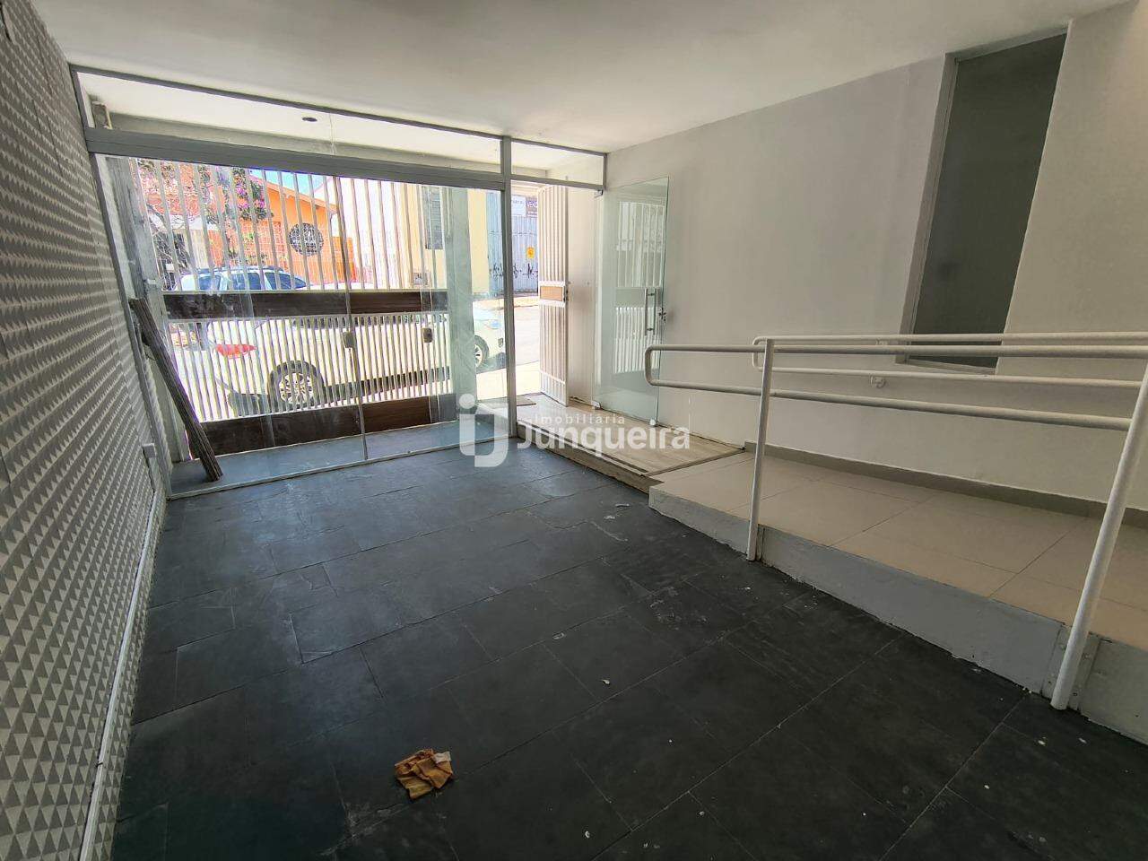 Prédio Comercial para alugar, no bairro Cidade Alta em Piracicaba - SP