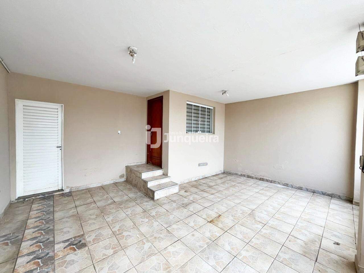 Casa à venda, 2 quartos, 2 vagas, no bairro Vila Monteiro em Piracicaba - SP