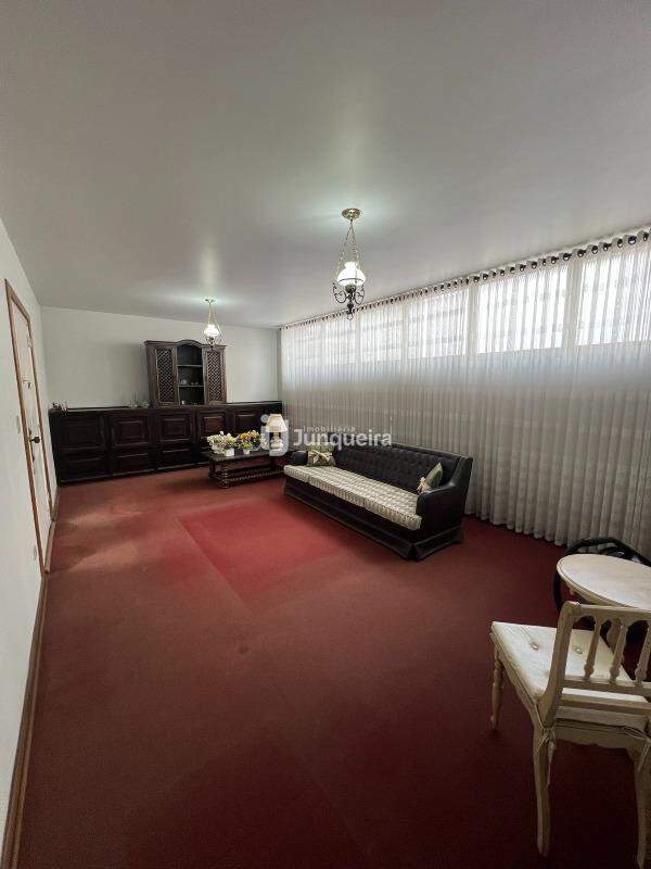 Casa para alugar, 3 quartos, sendo 2 suítes, 6 vagas, no bairro Jardim Europa em Piracicaba - SP