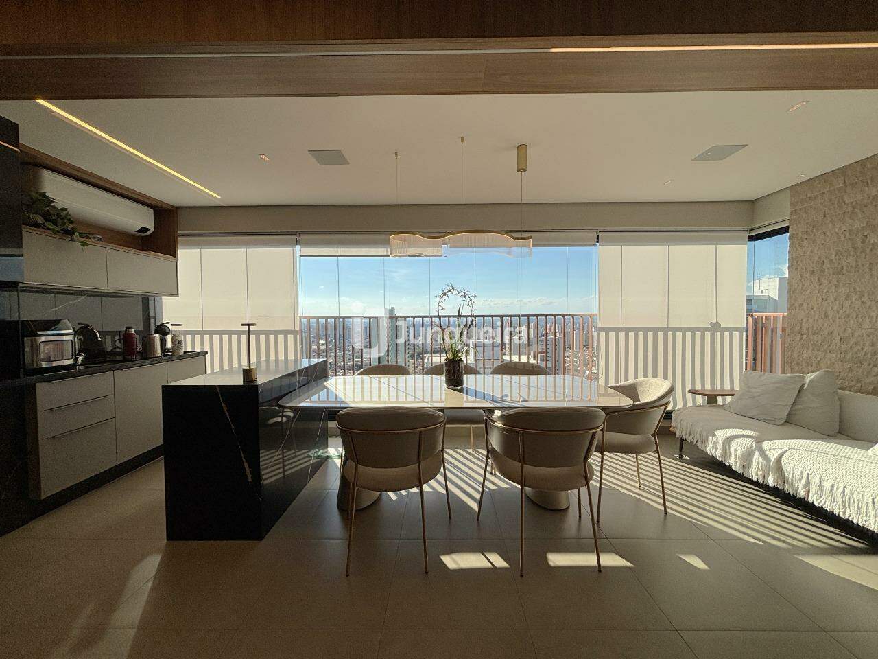 Apartamento à venda no Eleve Residence, 2 quartos, sendo 2 suítes, 2 vagas, no bairro Nova América em Piracicaba - SP