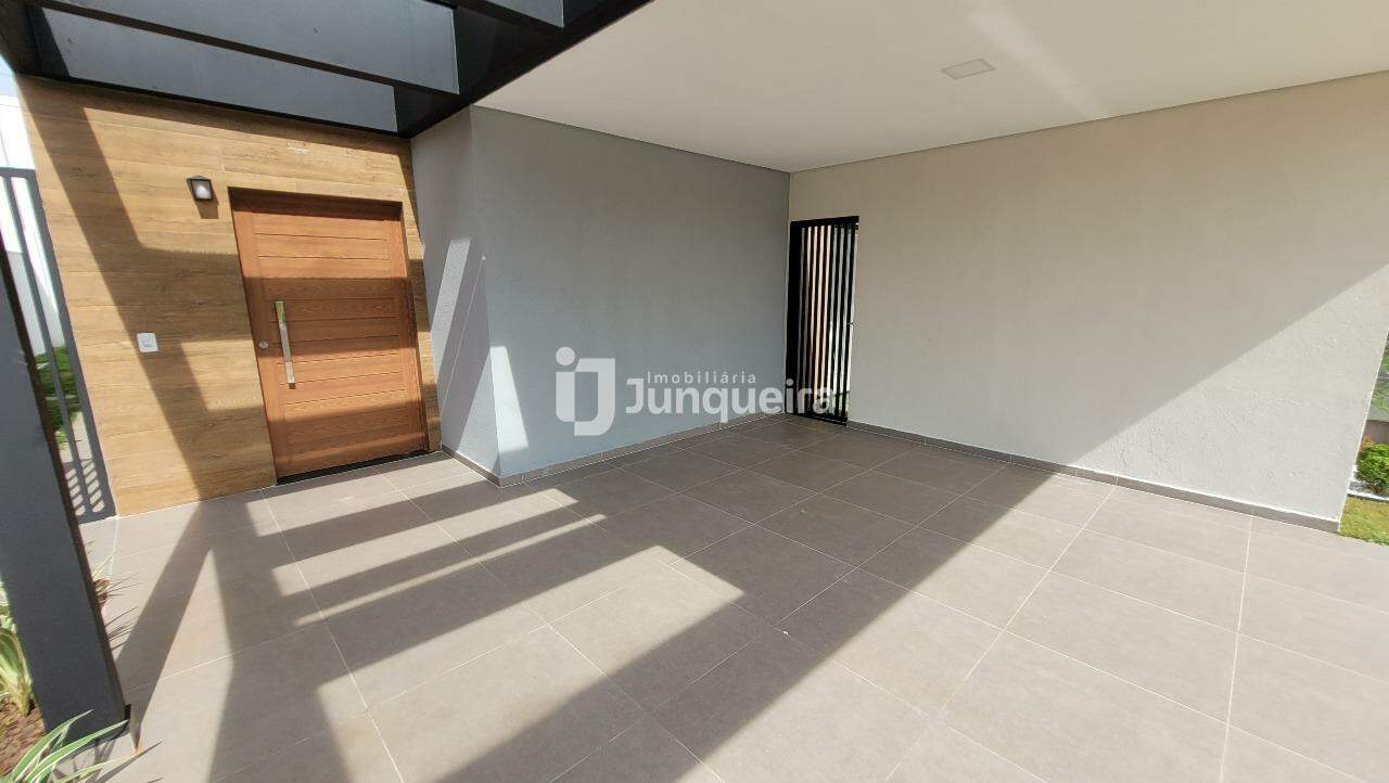 Casa em Condomínio para alugar no Authoria Reserva Jequitiba, 3 quartos, sendo 1 suíte, 2 vagas, no bairro Authoria Reserva Jequitibá em Piracicaba - SP