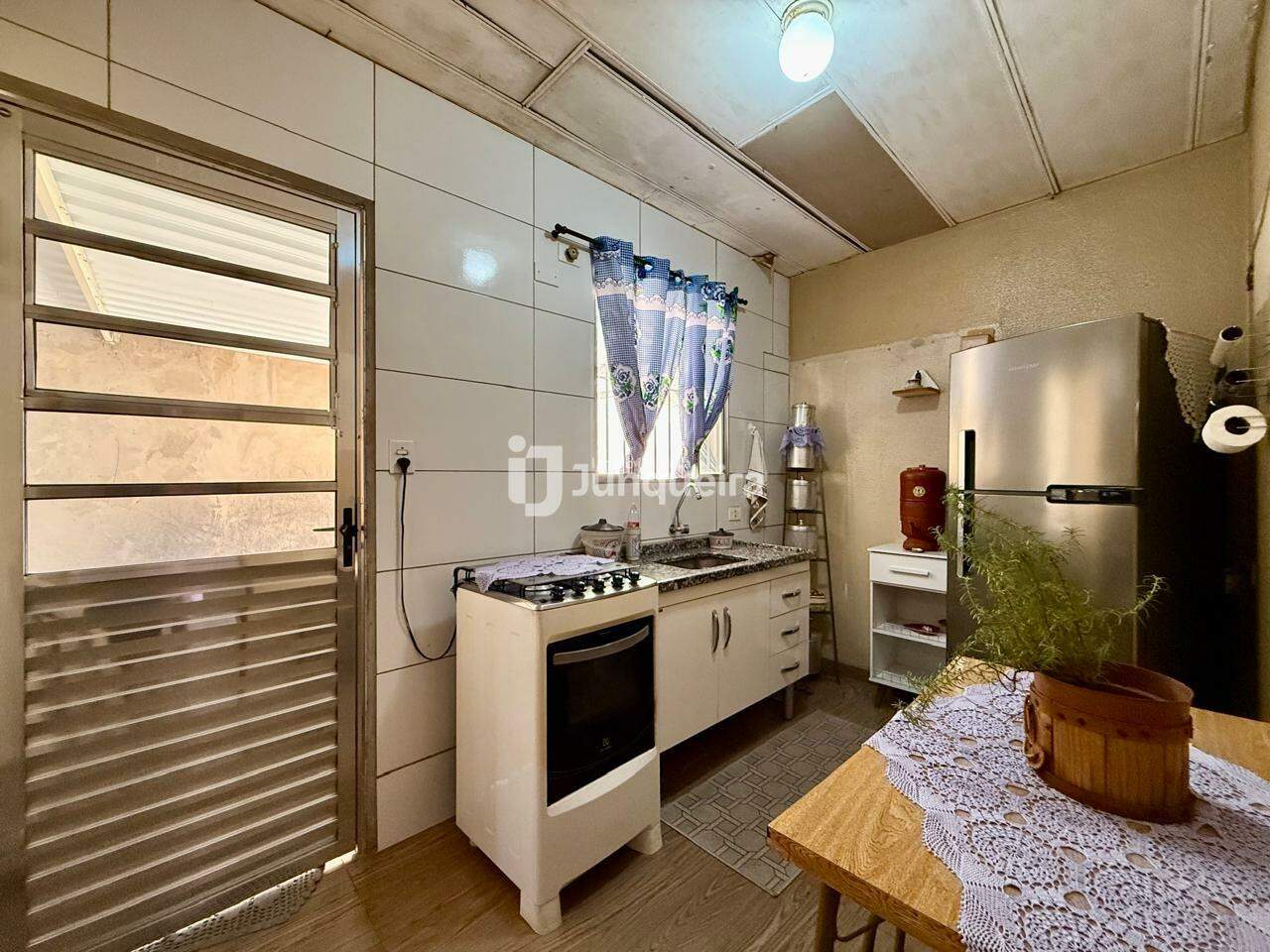 Casa à venda, 2 quartos, 7 vagas, no bairro Balbo em Piracicaba - SP