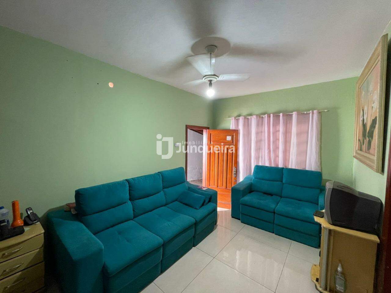 Casa à venda, 3 quartos, sendo 1 suíte, 3 vagas, no bairro Higienópolis em Piracicaba - SP