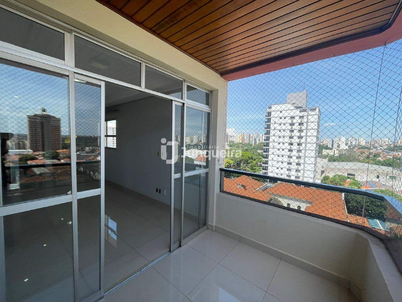 Apartamento à venda no Edifício Dona Esther Galesi Ducatti, 3 quartos, sendo 1 suíte, 1 vaga, no bairro Vila Rezende em Piracicaba - SP