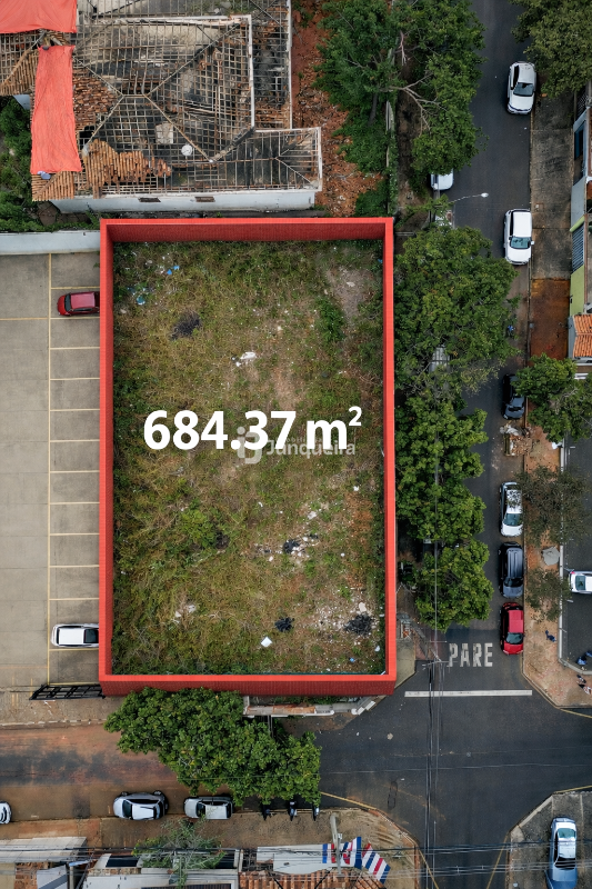 Área à venda, no bairro Centro em Piracicaba - SP