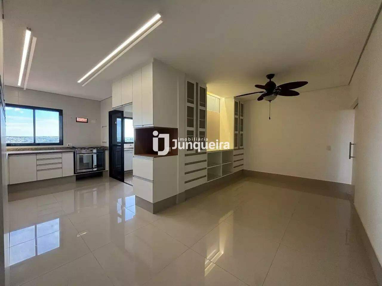 Apartamento para alugar no Ipuaçu, 4 quartos, sendo 2 suítes, 2 vagas, no bairro São Dimas em Piracicaba - SP
