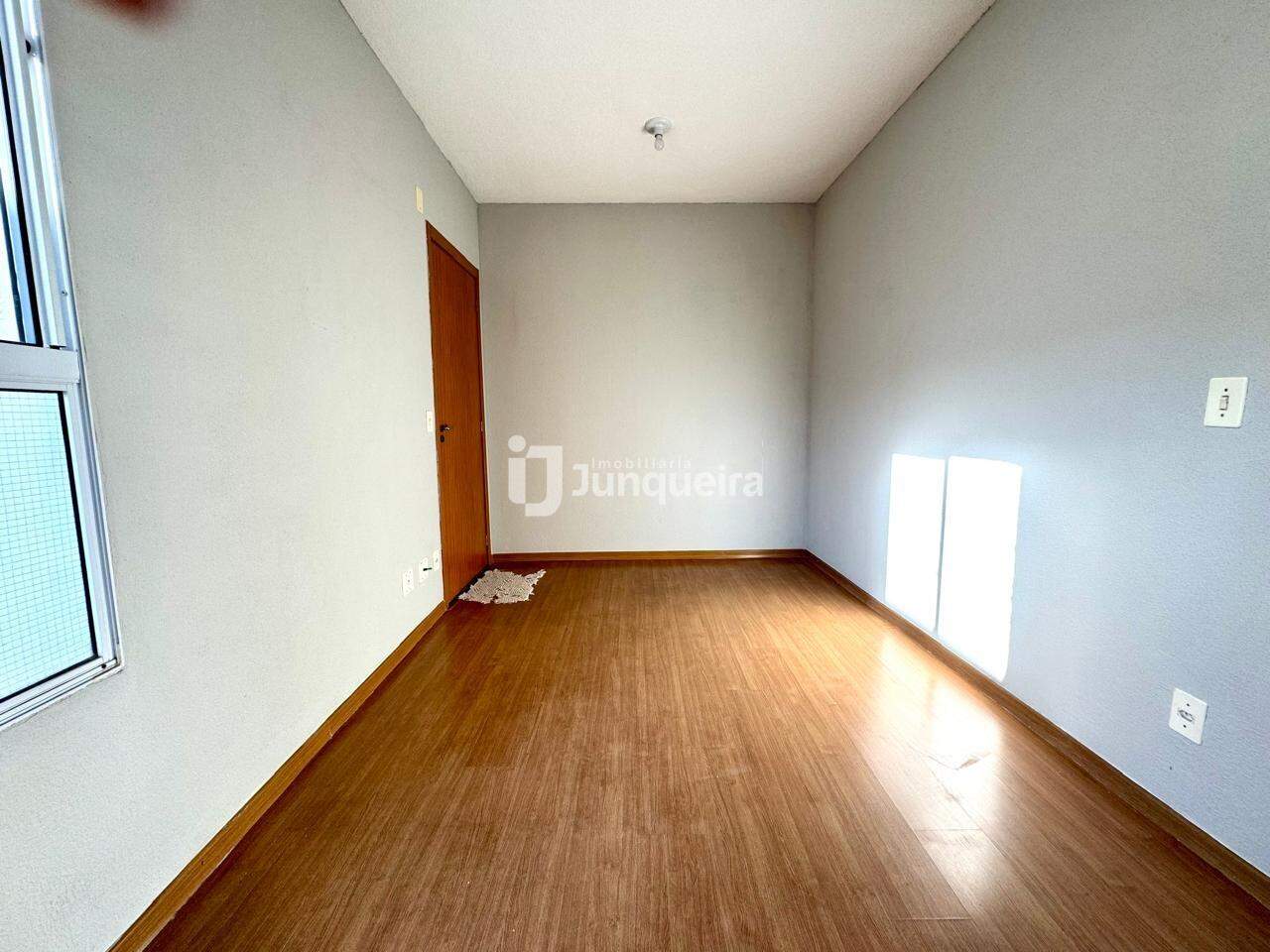 Apartamento à venda no Residencial Parque Piazza Fontanella, 2 quartos, 1 vaga, no bairro Jardim São Francisco em Piracicaba - SP