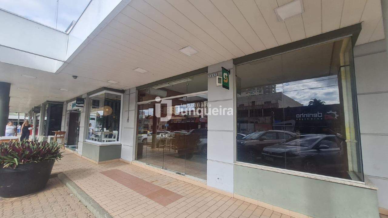 Salão para alugar, 46 vagas, no bairro Centro em Piracicaba - SP