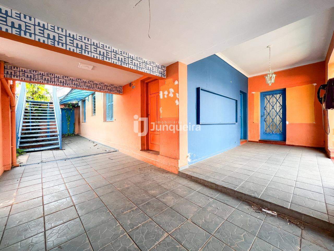 Prédio Comercial à venda, 4 vagas, no bairro Centro em Piracicaba - SP