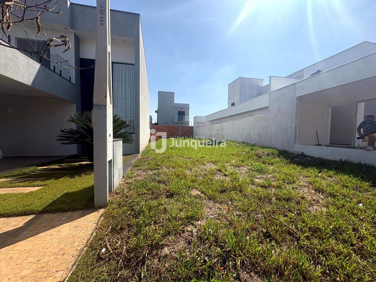 Terreno em Condomínio à venda no Residencial Ágape, no bairro Residencial Ágape em Piracicaba - SP