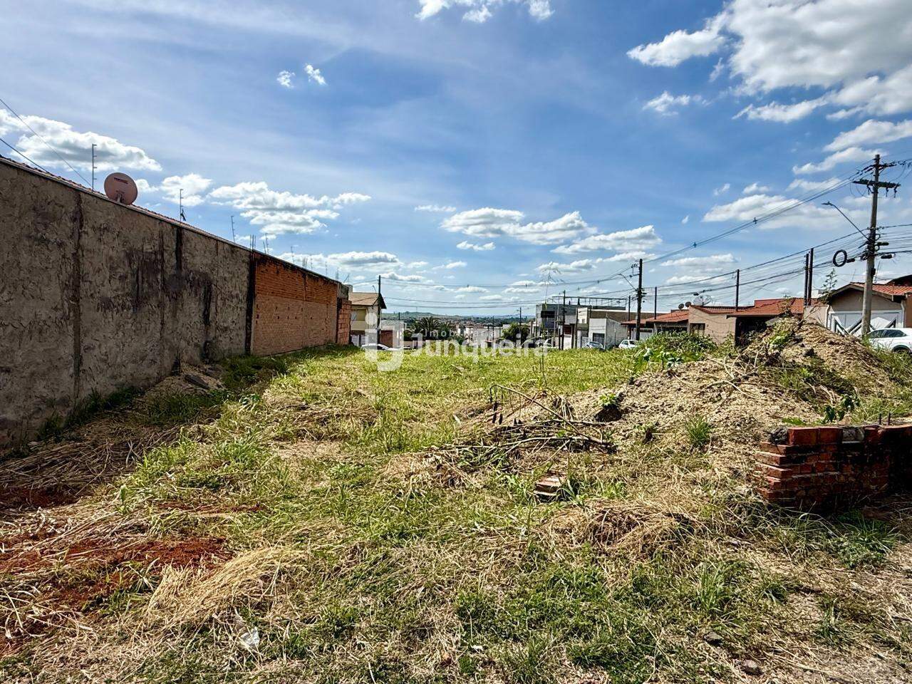 Terreno à venda, no bairro Parque Conceição II em Piracicaba - SP