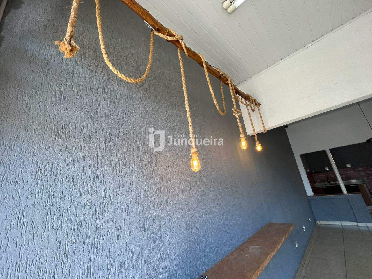 Casa para alugar, no bairro Vila Rezende em Piracicaba - SP