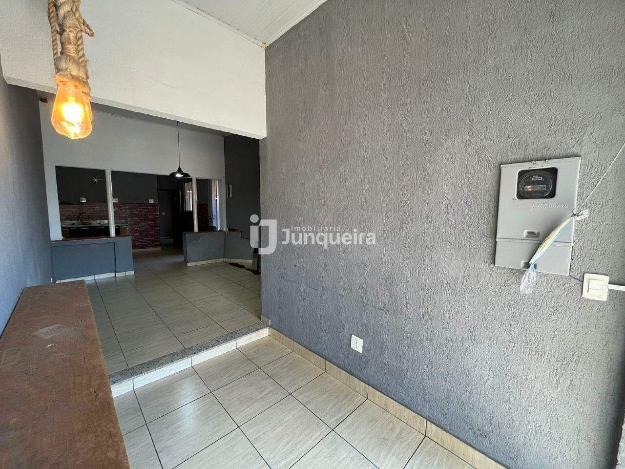Casa para alugar, no bairro Vila Rezende em Piracicaba - SP