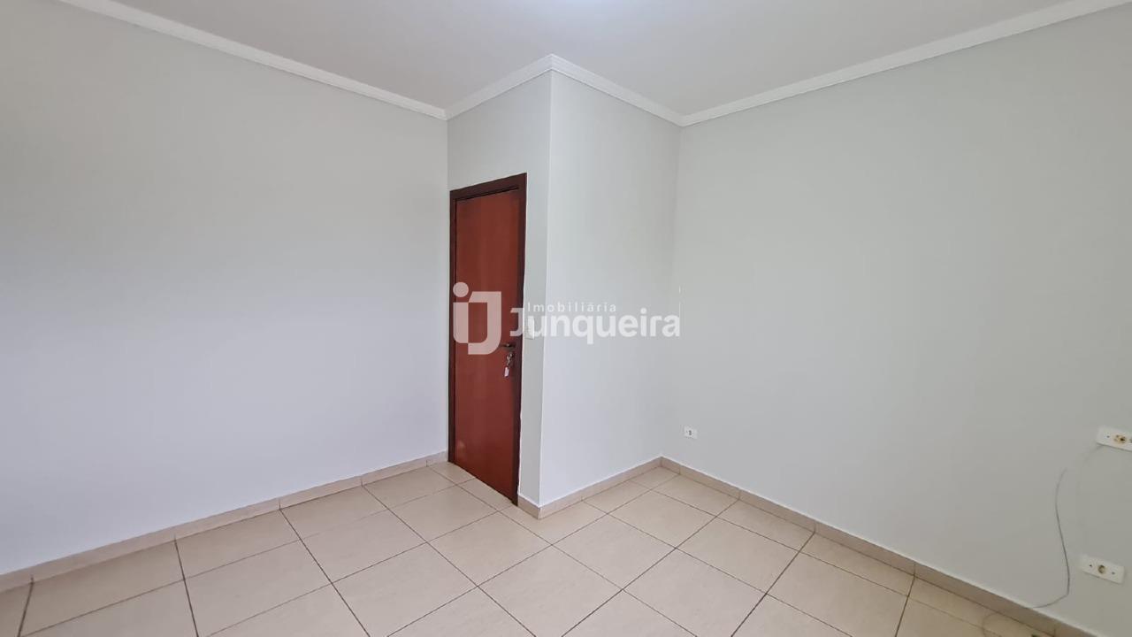 Casa para alugar, 2 quartos, 1 vaga, no bairro Santa Rosa em Piracicaba - SP