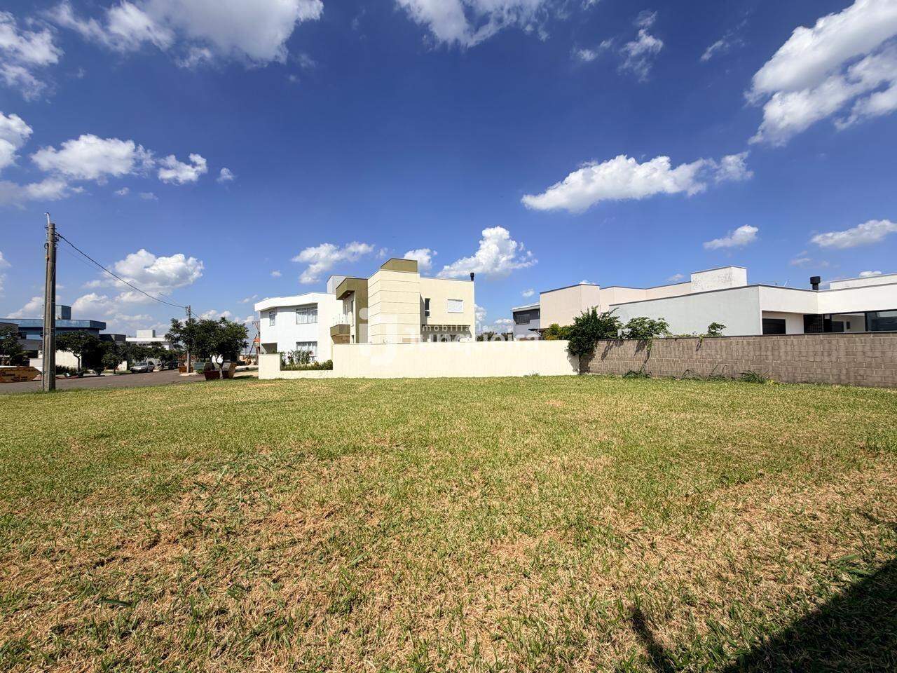 Terreno em Condomínio à venda no Park Unimep Taquaral, no bairro Park Unimep Taquaral  em Piracicaba - SP