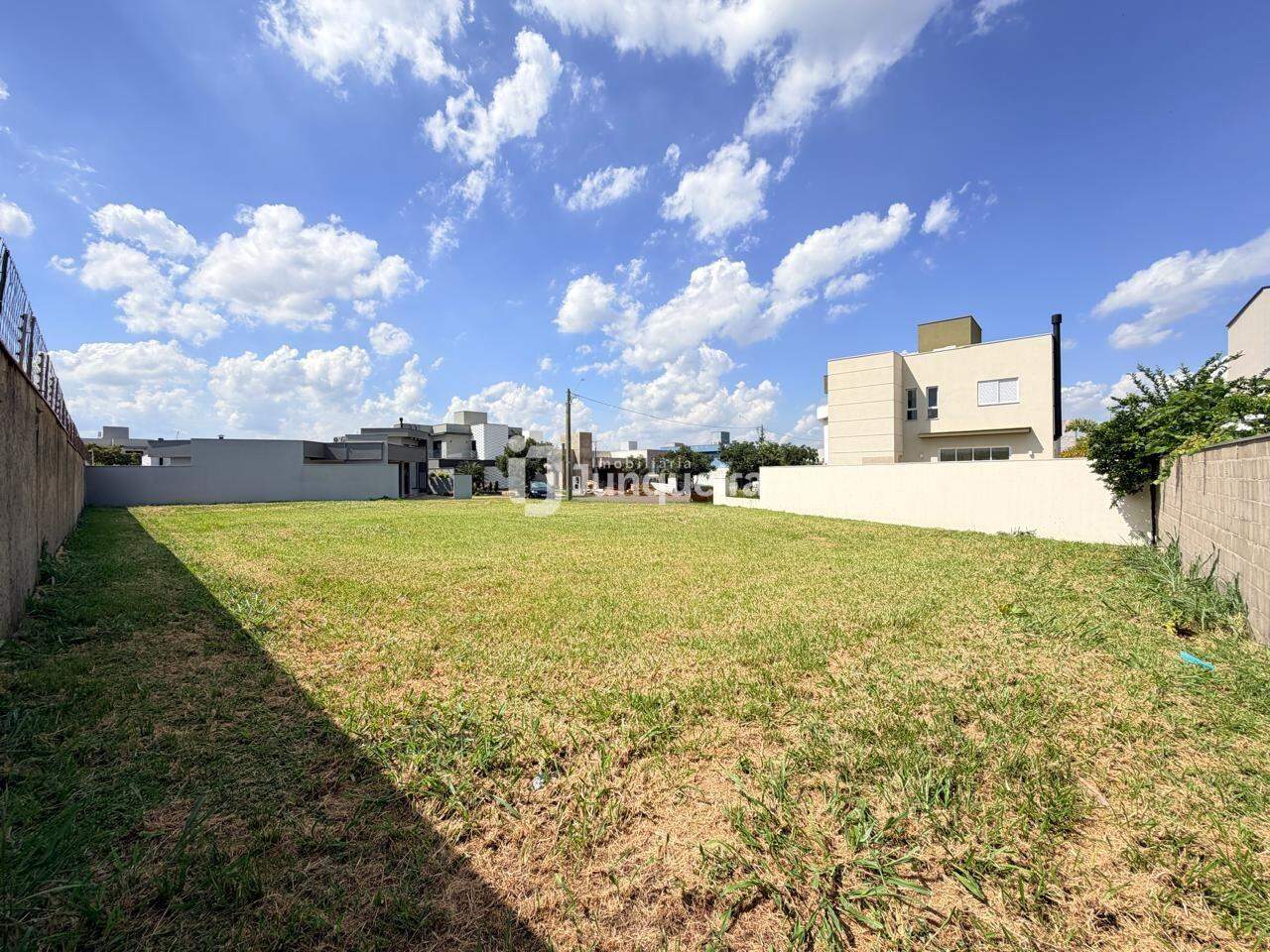 Terreno em Condomínio à venda no Park Unimep Taquaral, no bairro Park Unimep Taquaral  em Piracicaba - SP